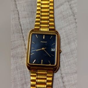 (207)Vintage Pulsar Men's Quartz Gold Tone Black Dial Date…
